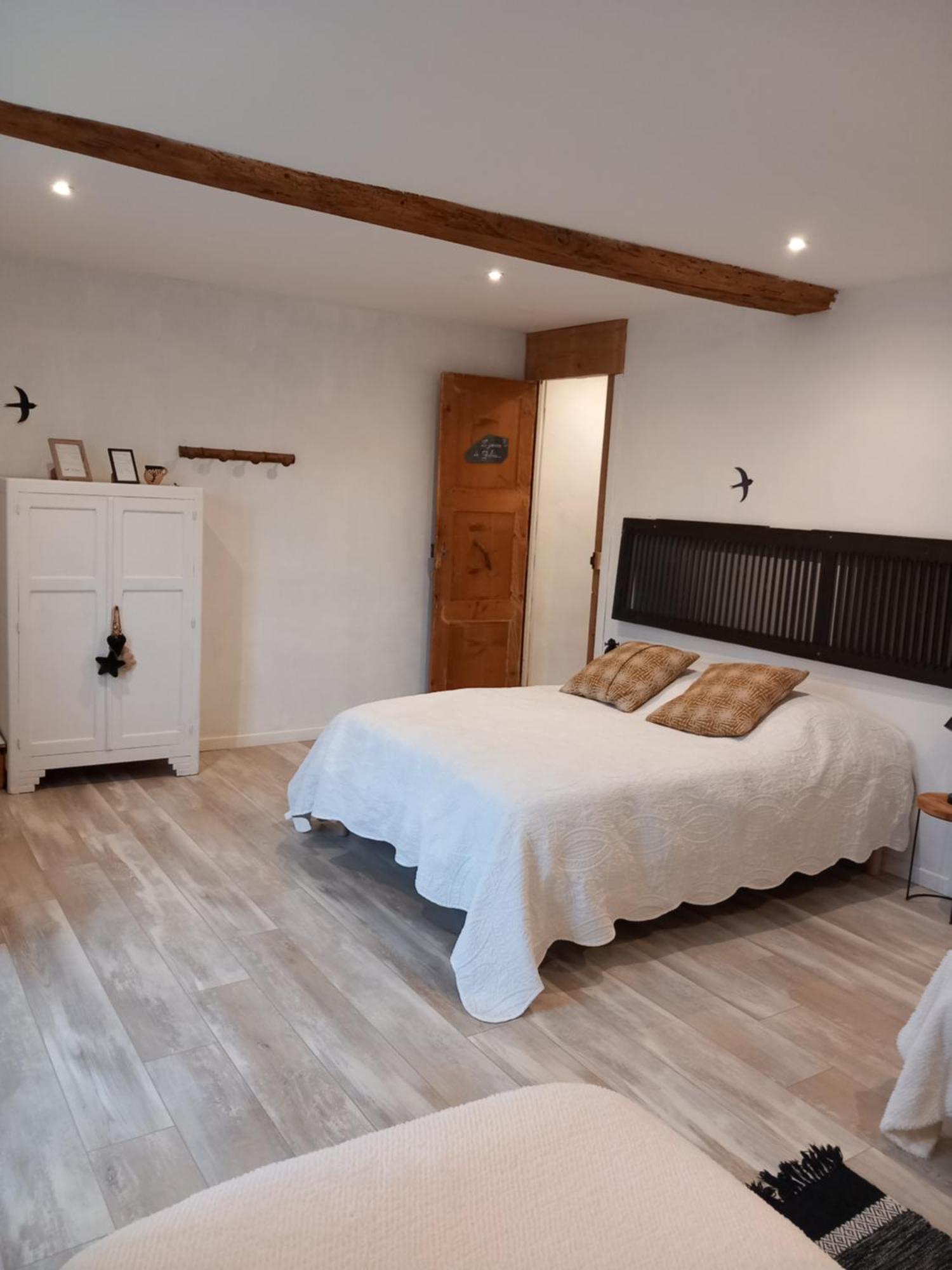 Les Tilleuls Saint-Jean-d'Avelanne Экстерьер фото